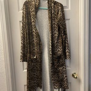 Leopard print duster